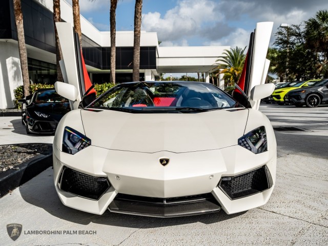 Lamborghini Aventador