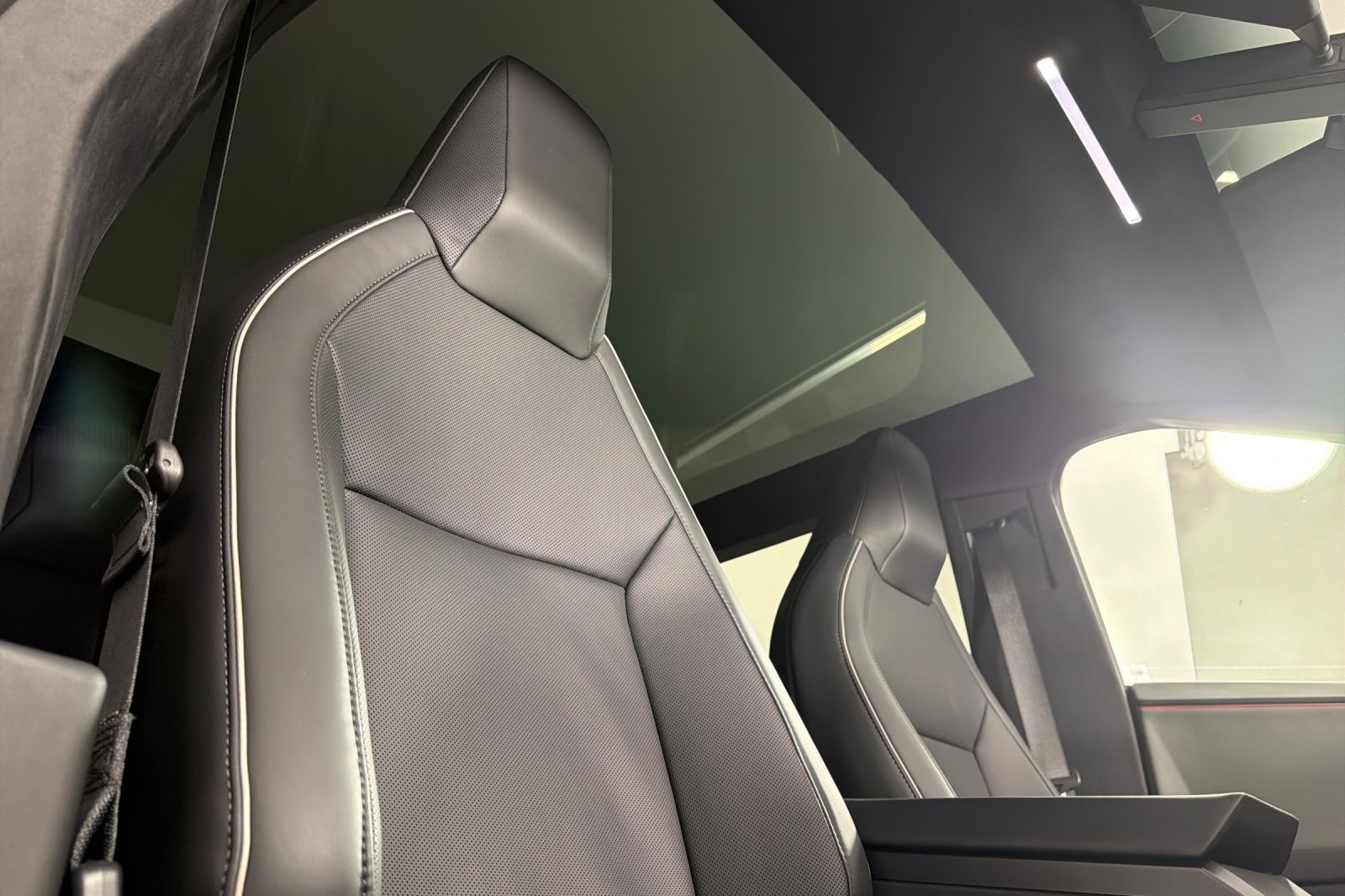 Used 2025 GRAY Tesla AWD image 15