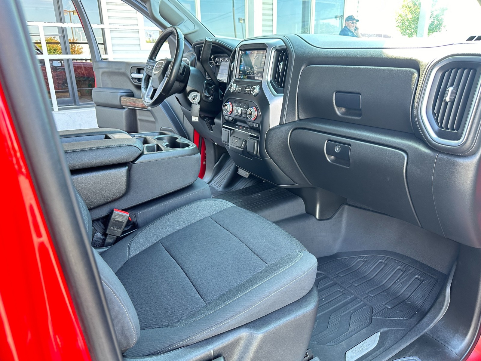 2022 GMC Sierra 1500 Limited SLE 33