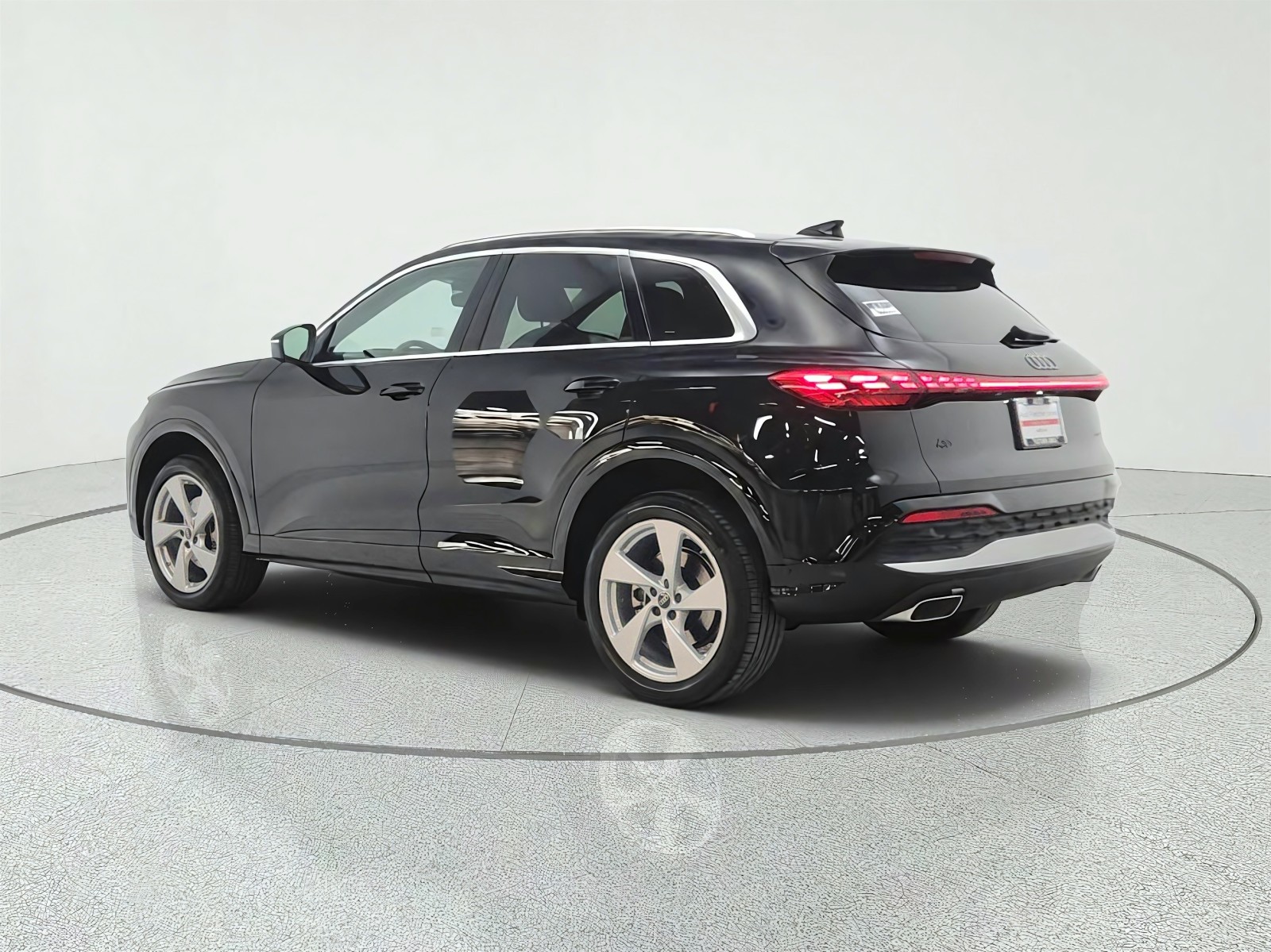 Used 2025 Mythos Black Metallic Audi Premium Plus image 7
