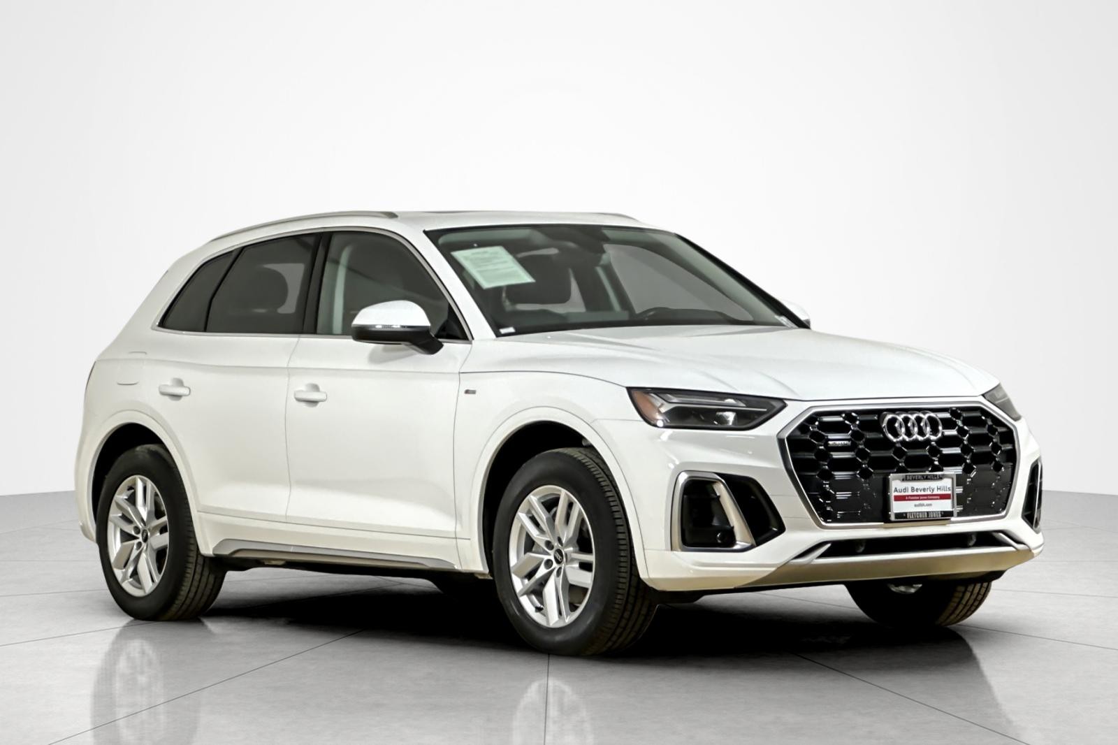 Used 2022 Ibis White Audi S line Premium 45 TFSI quattro image 27