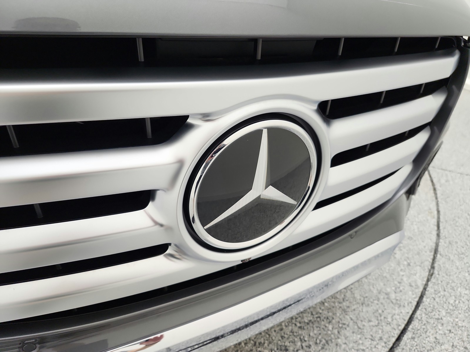 New 2026 Selenite Grey Metallic Mercedes-Benz GLS 450 image 14