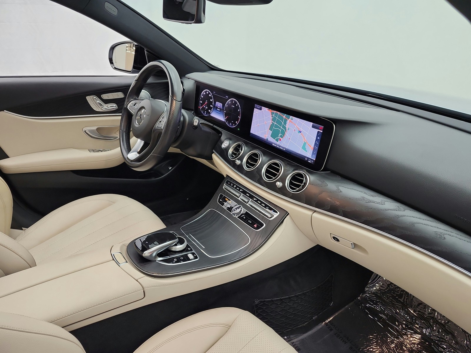 Used 2018 Diamond Silver Metallic Mercedes-Benz E 300 RWD Sedan image 25