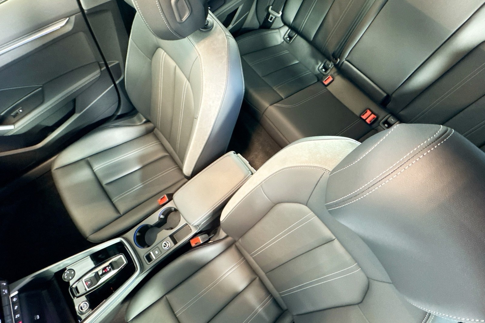 New 2026 Arkona White Audi Premium Plus quattro image 18