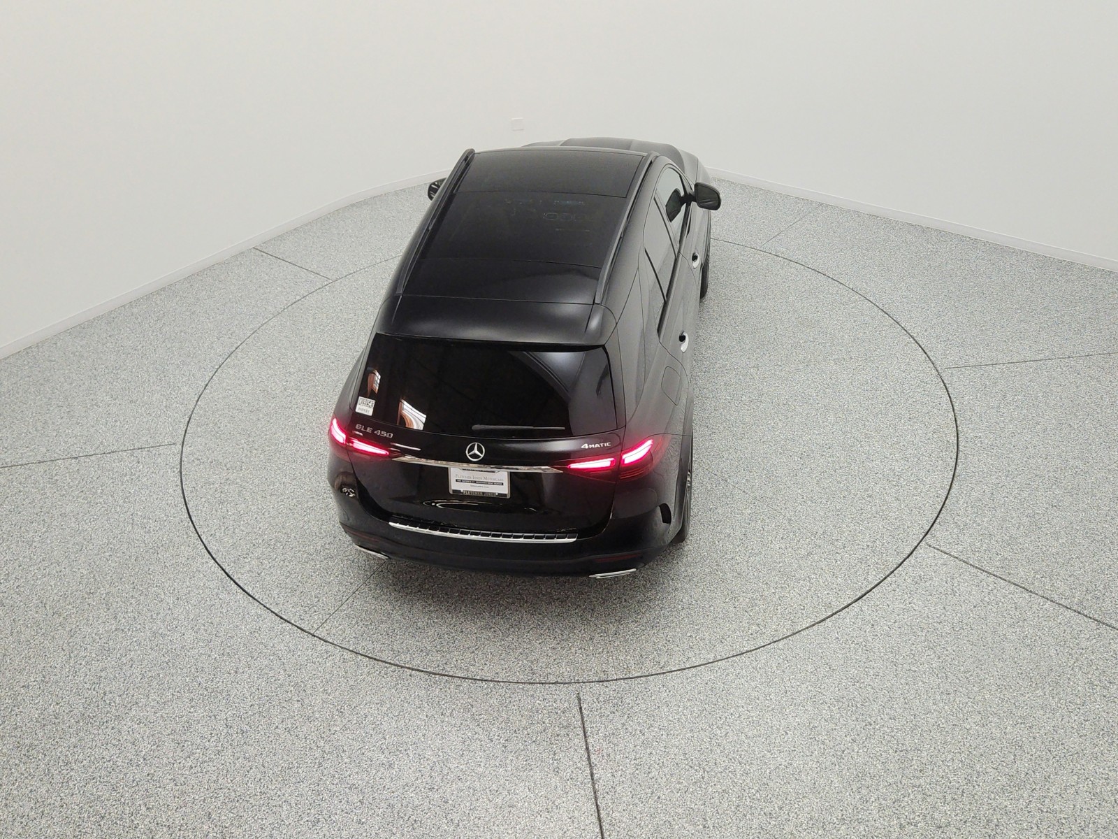 New 2026 Obsidian Black Metallic Mercedes-Benz GLE 450 4MATIC® SUV image 14