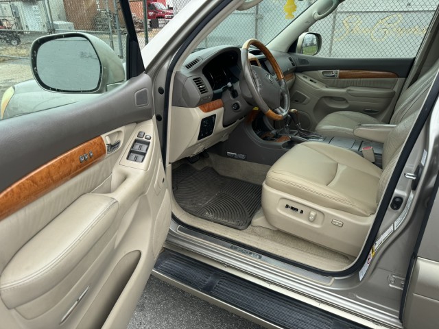 2004 Lexus GX 470 Luxury SUV  in , 