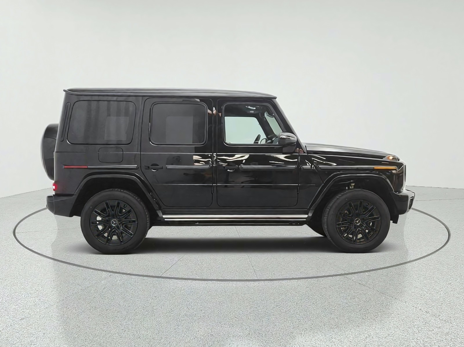 New 2027 Obsidian Black Metallic Mercedes-Benz G 580e SUV image 4