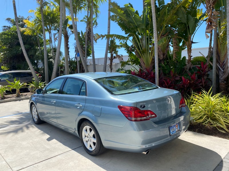 2008 Toyota Avalon XL  SUNROOF 1 OWNER LOW MILES 39,358 in , 