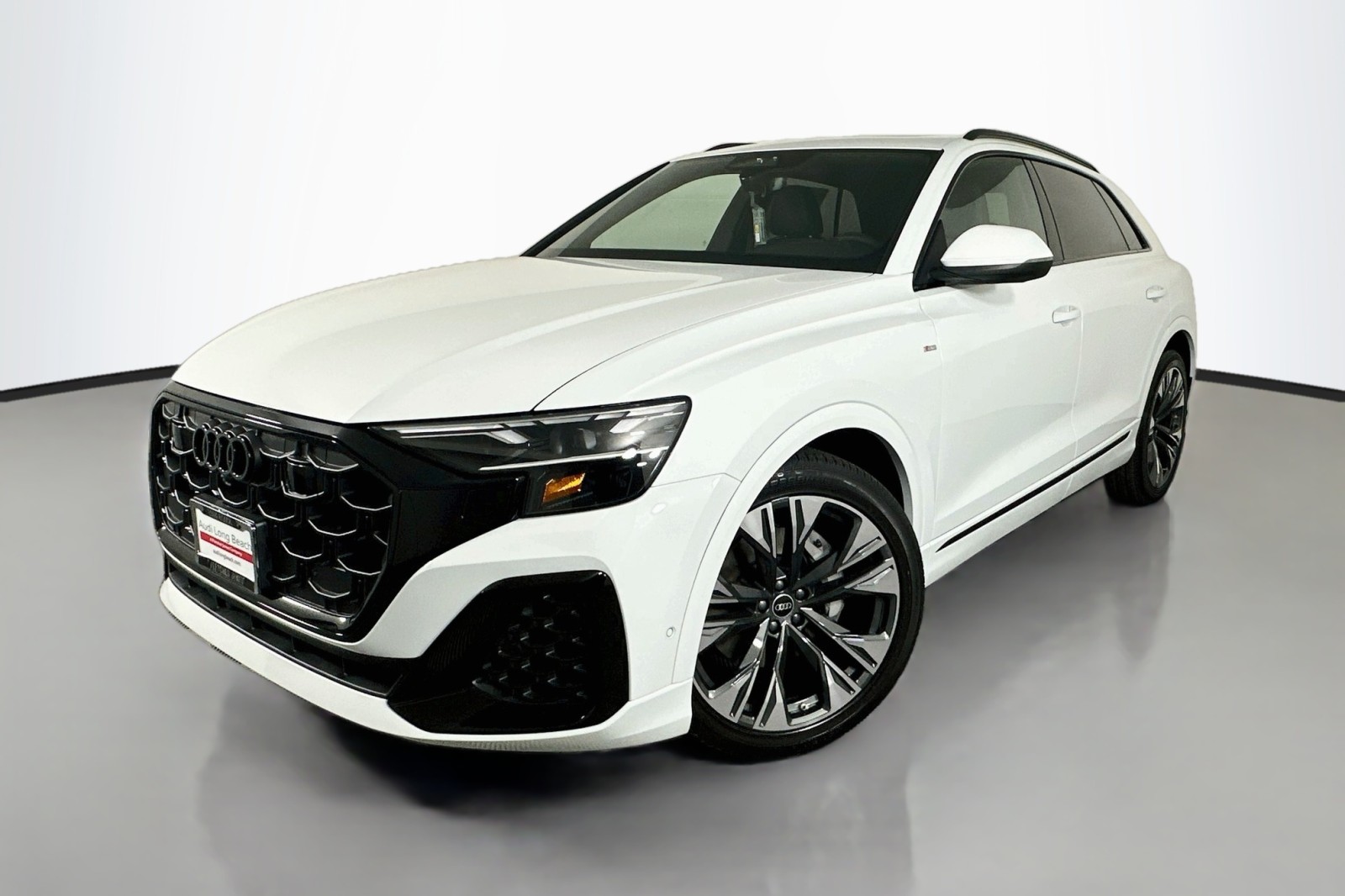 2027 Audi Q8 Premium Plus