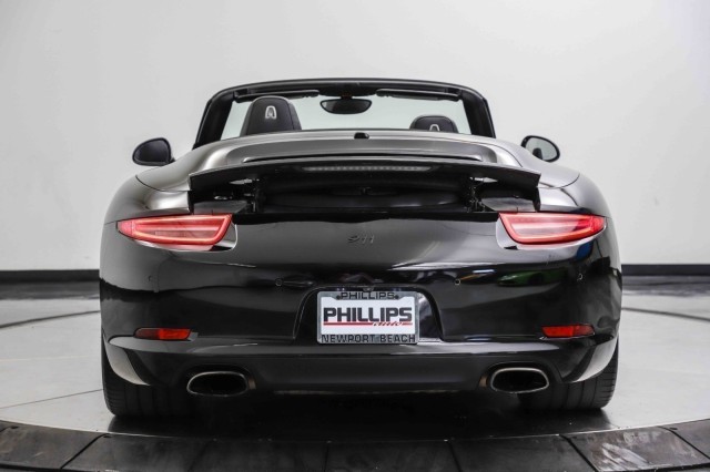 2015 Porsche 911 Carrera 4