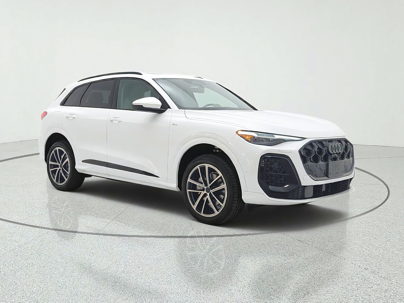 New 2026 Arkona White Audi Premium Plus 2.0 TFSI quattro image 3
