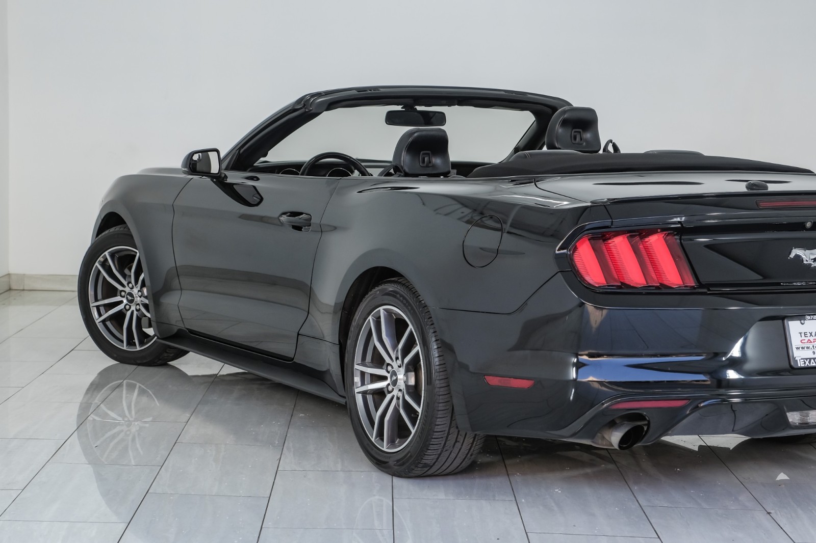 2016 Ford Mustang ECOBOOST PREMIUM AUTOMATIC LEATHER SEATS REAR CAME 44