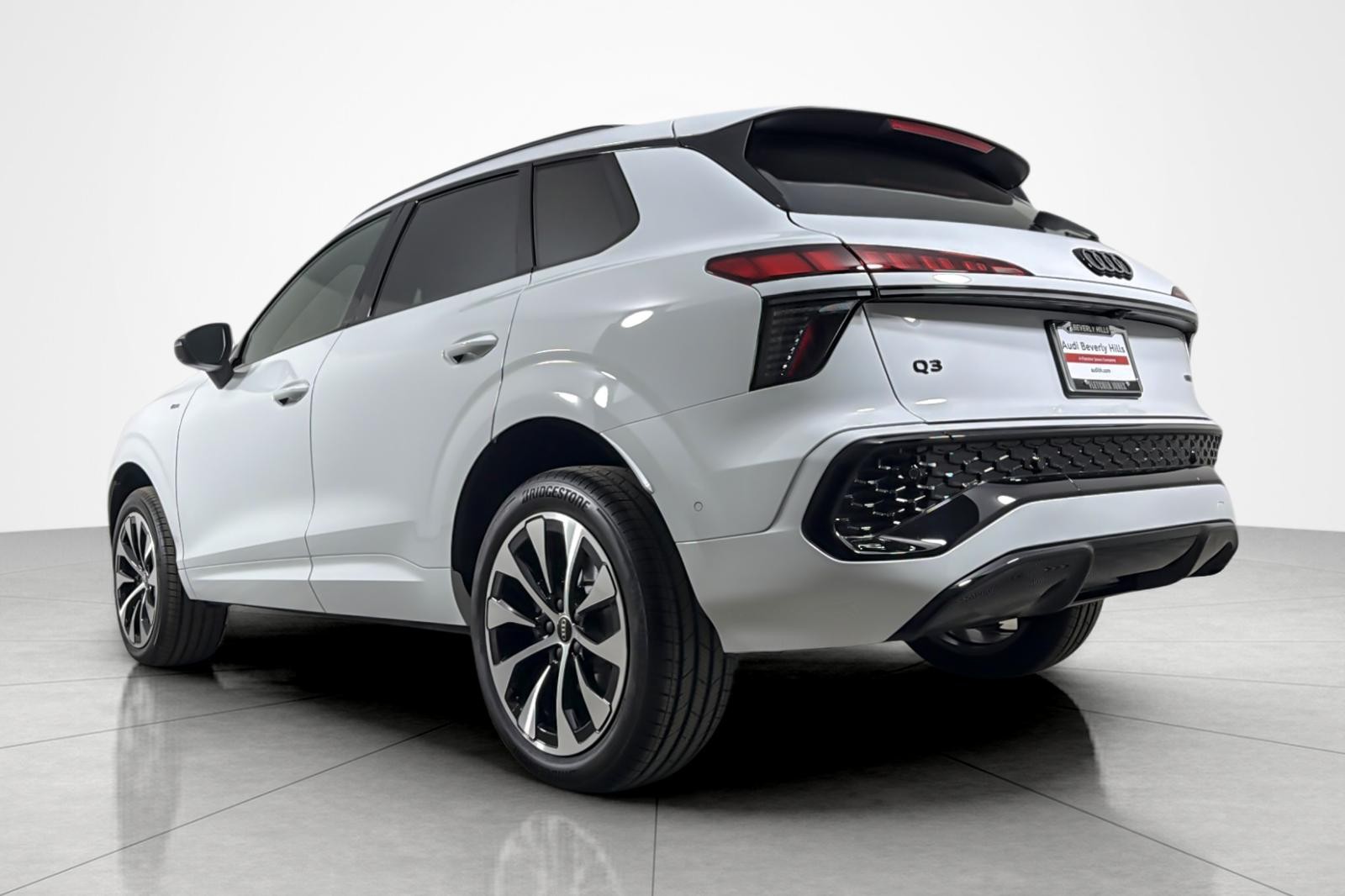 New 2026 Glacier White Metallic Audi S line quattro image 4
