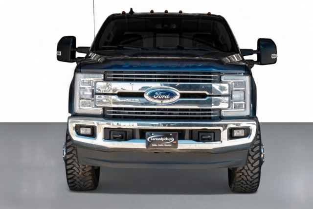 2019 Ford F-350 Lariat 3