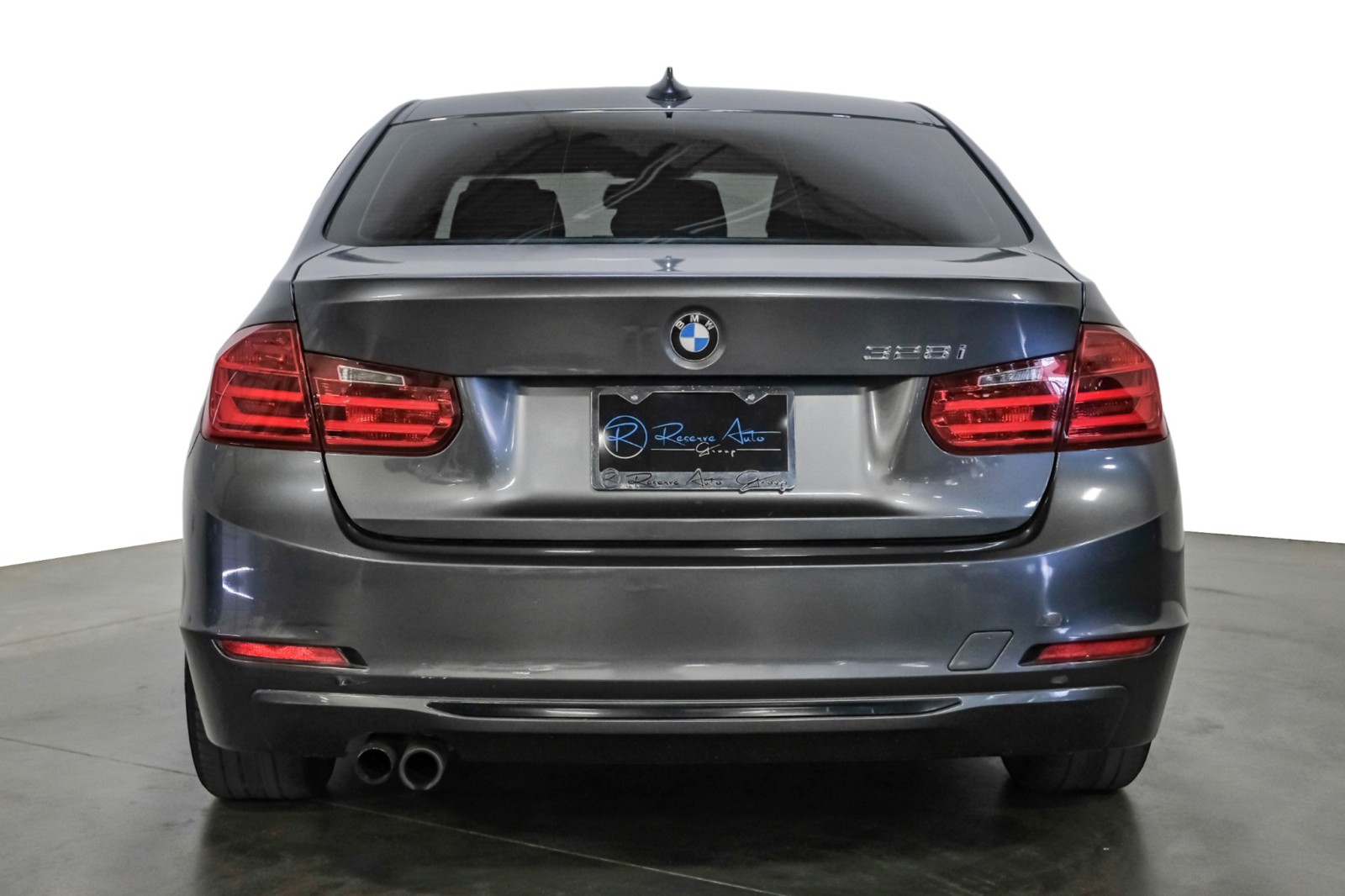 2014 BMW 3 Series 328i SportPkg PremiumPkg Navigation HIDLightingPkg 7