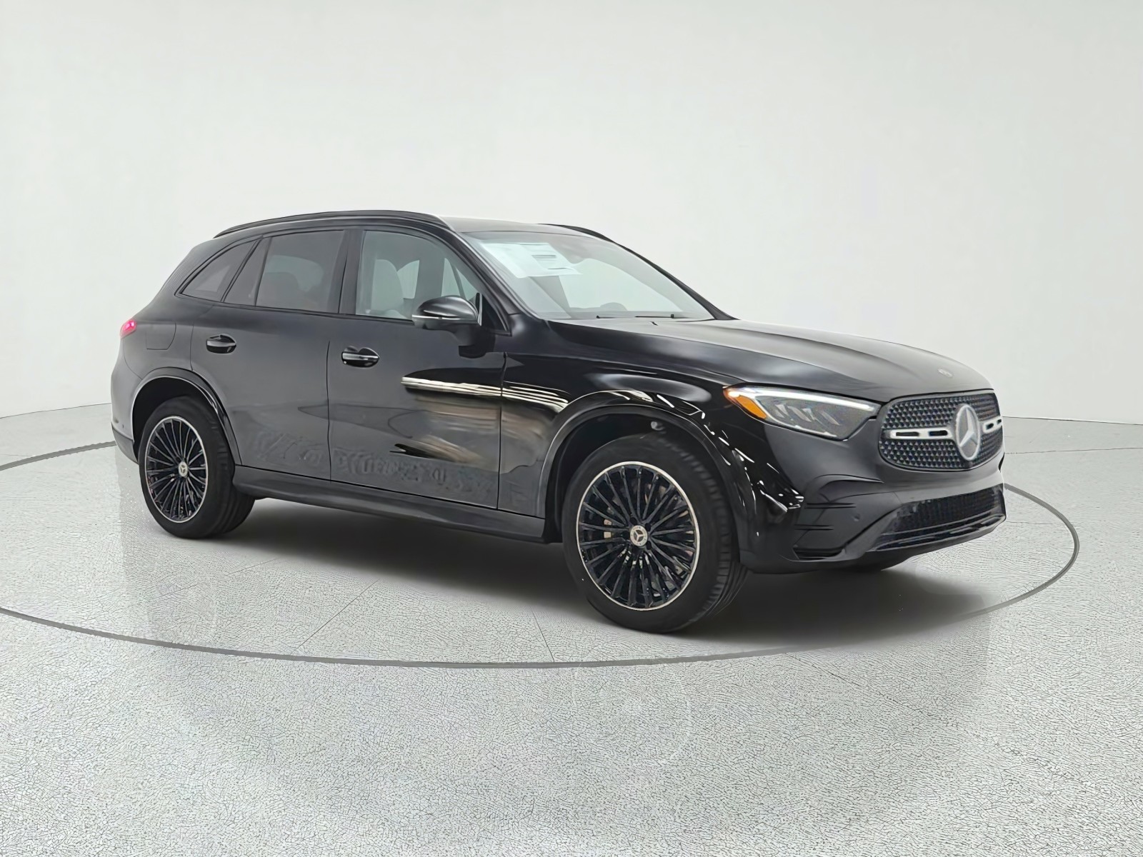 New 2027 Black Mercedes-Benz GLC 300 SUV image 3