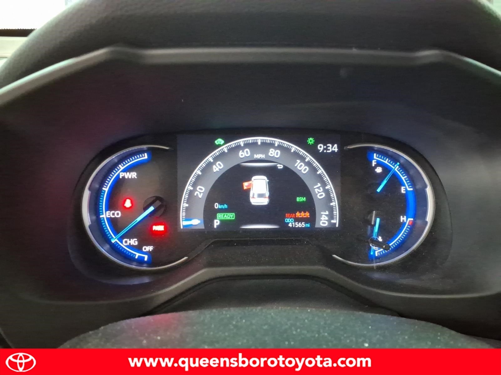 Used 2024 Toyota rav4 Sedan