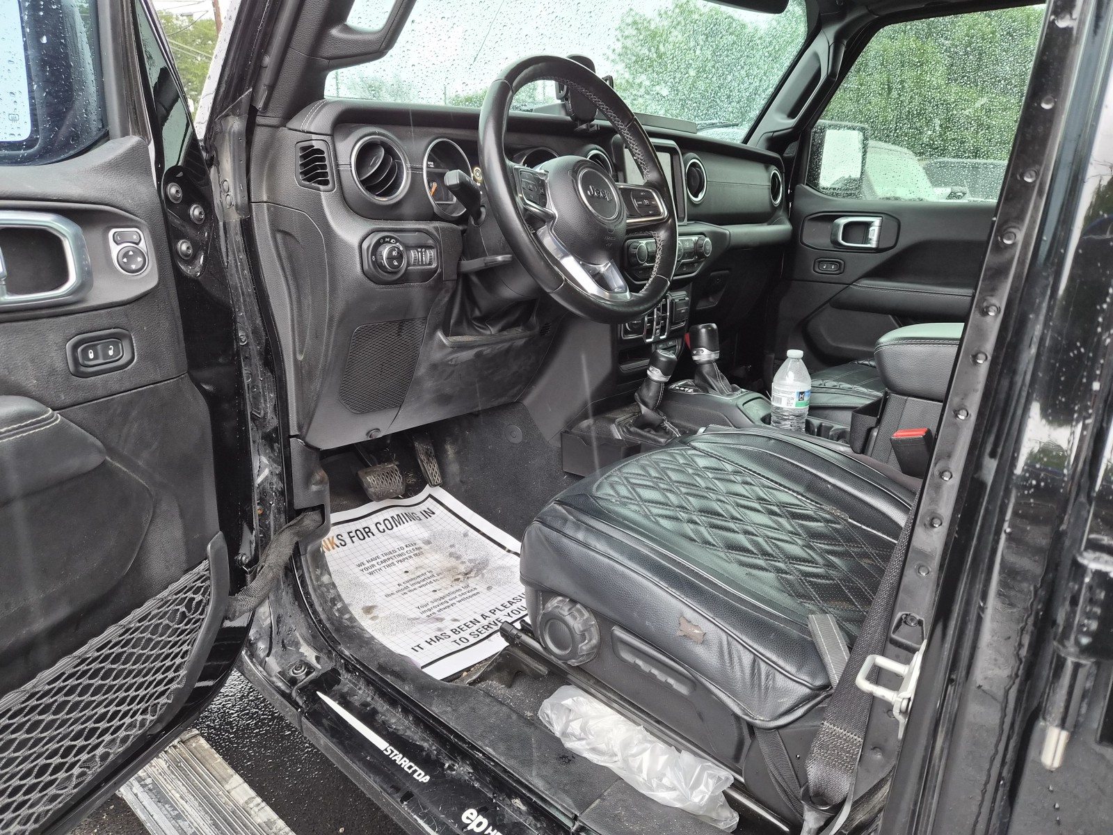 Used Car 2022 Jeep Gladiator  Overland For Sale Under $35,000 In Austin, Texas