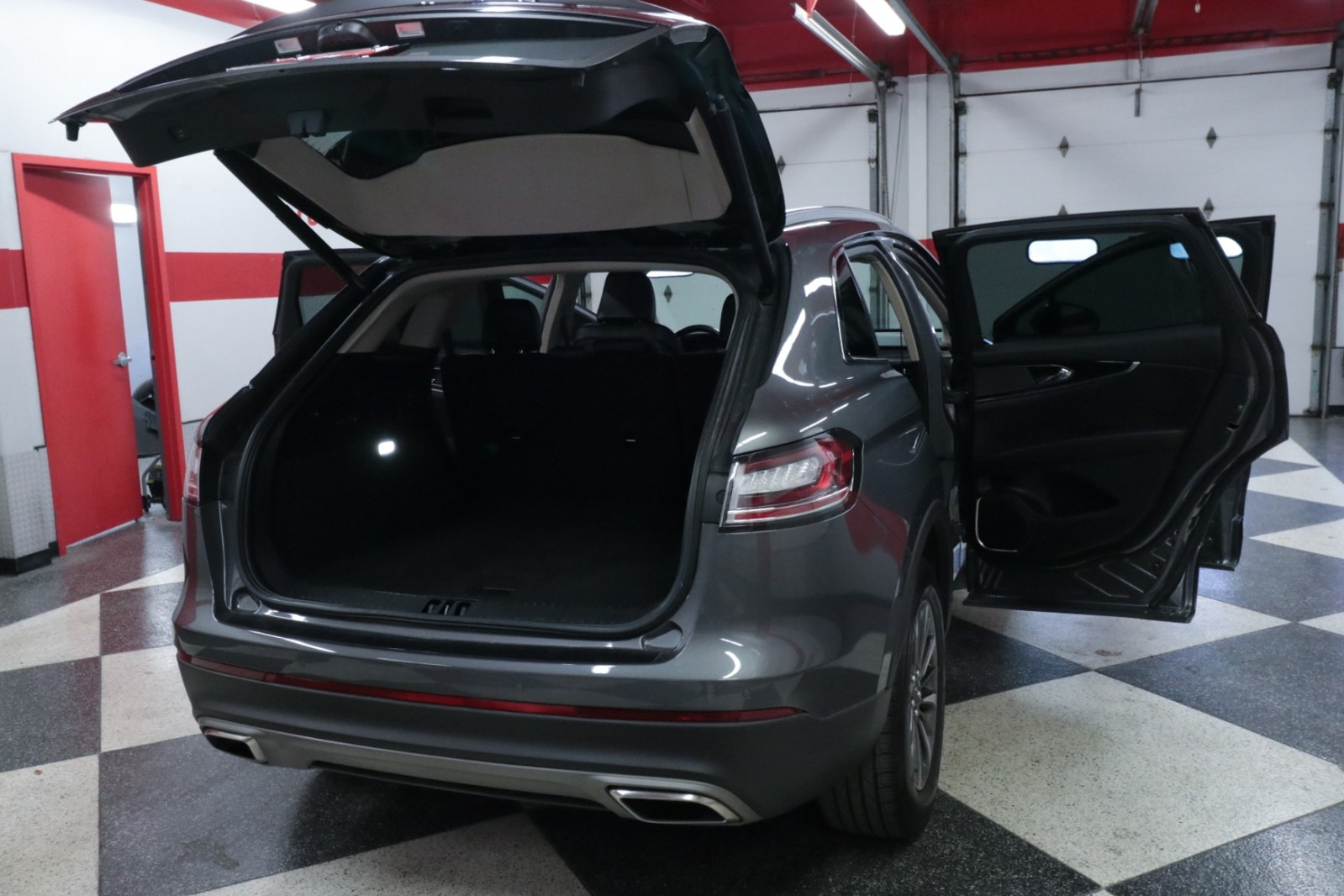 Used Car 2021 Lincoln Nautilus  Standard For Sale Under $30,000 In Austin, Texas