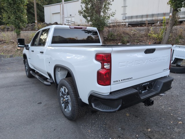 2025 Chevrolet Silverado 2500HD Custom 16