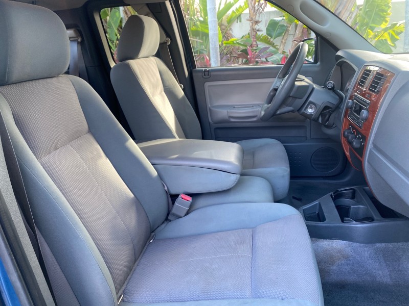 2005 Dodge Dakota SLT LOW MILES 69,842 4WD CLUB in , 