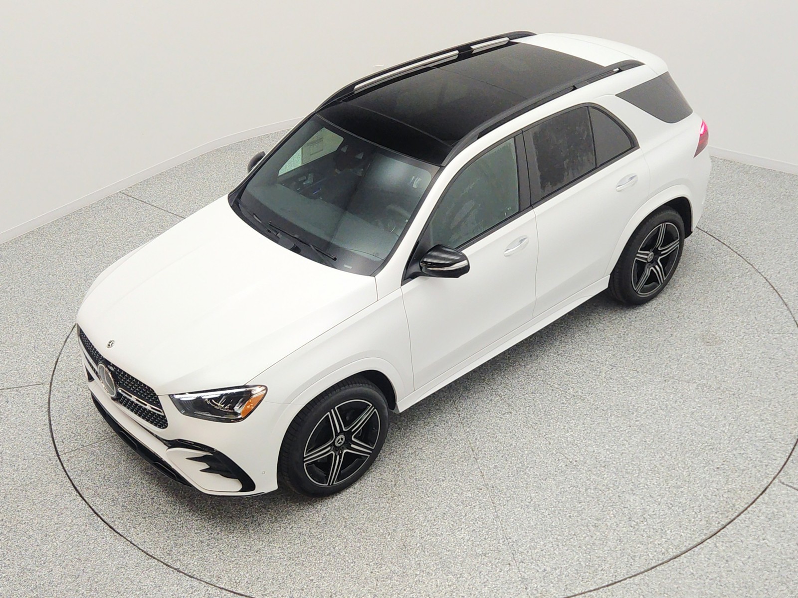 New 2026 MANUFAKTUR Moonlight White magno Mercedes-Benz GLE 450 4MATIC® SUV image 16