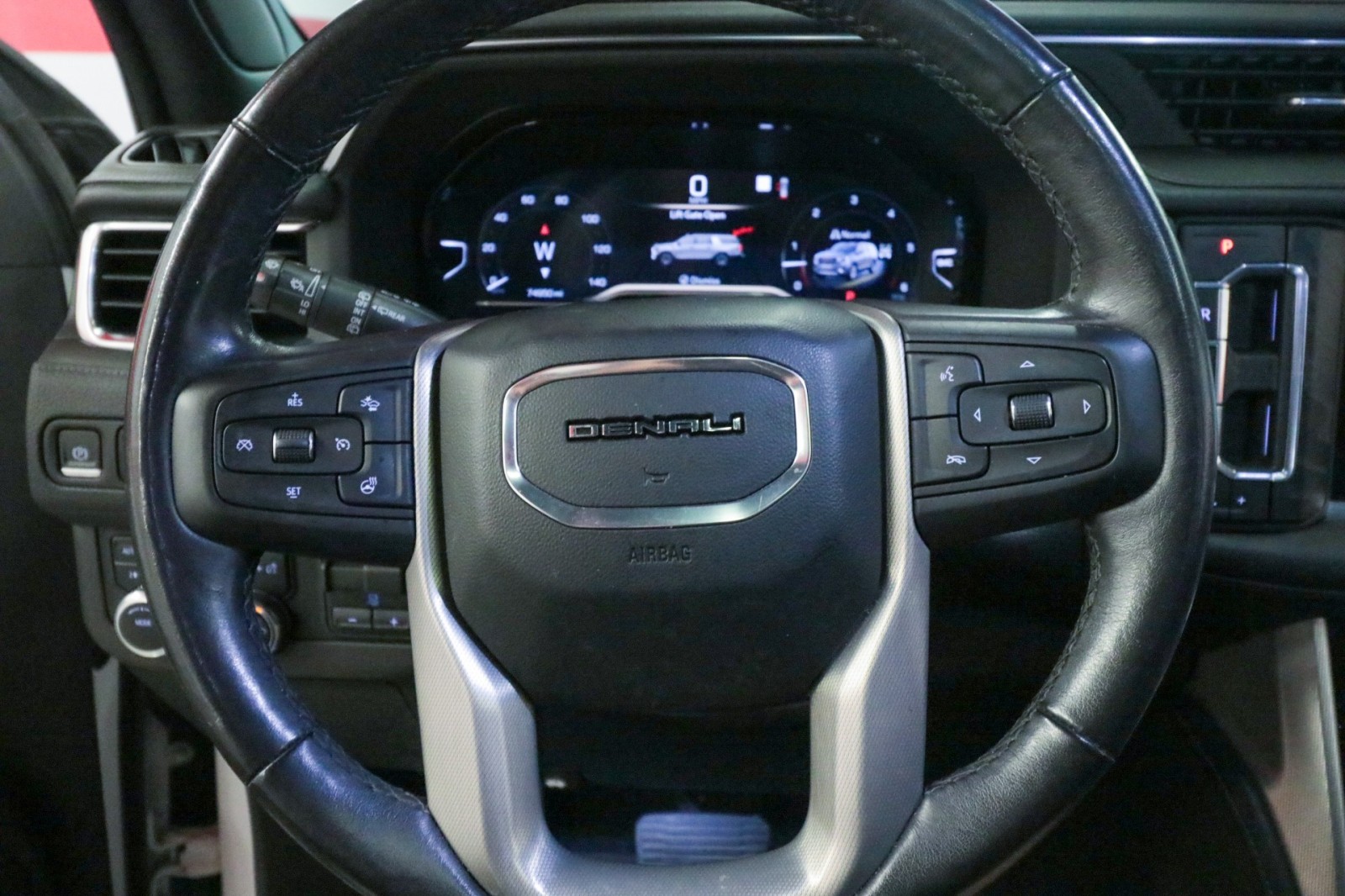 Used Car 2022 Gmc Yukon Xl  Denali For Sale Under $60,000 In Austin, Texas
