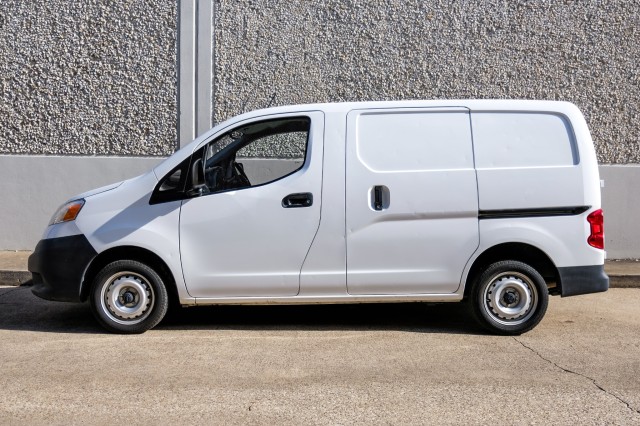 2017 Nissan NV200 Compact Cargo S 15