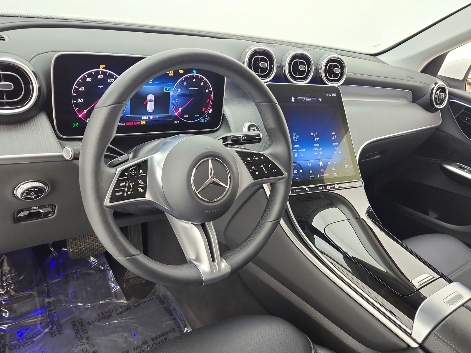 Used 2024 Polar White Mercedes-Benz GLC 300 SUV image 9