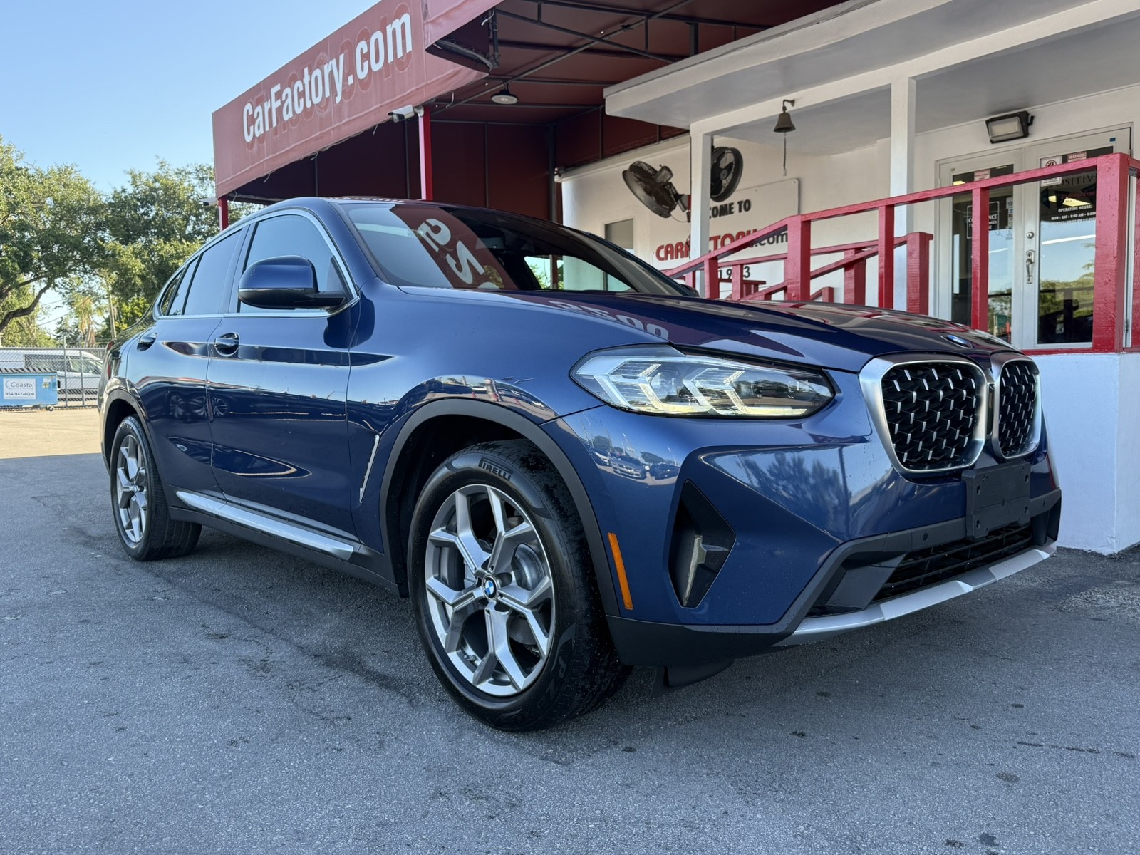 2022 BMW X4 - $31,977