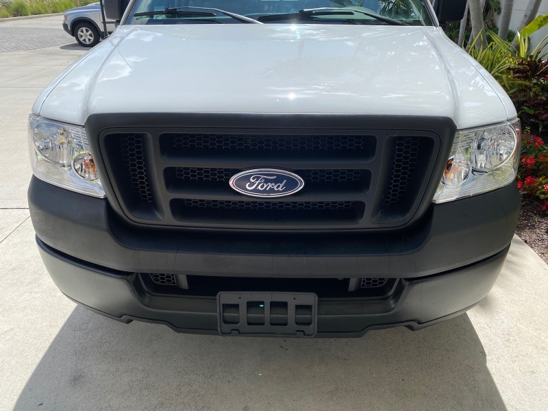2005 Ford F-150 PU STX LOW MILES 18,931 in , 