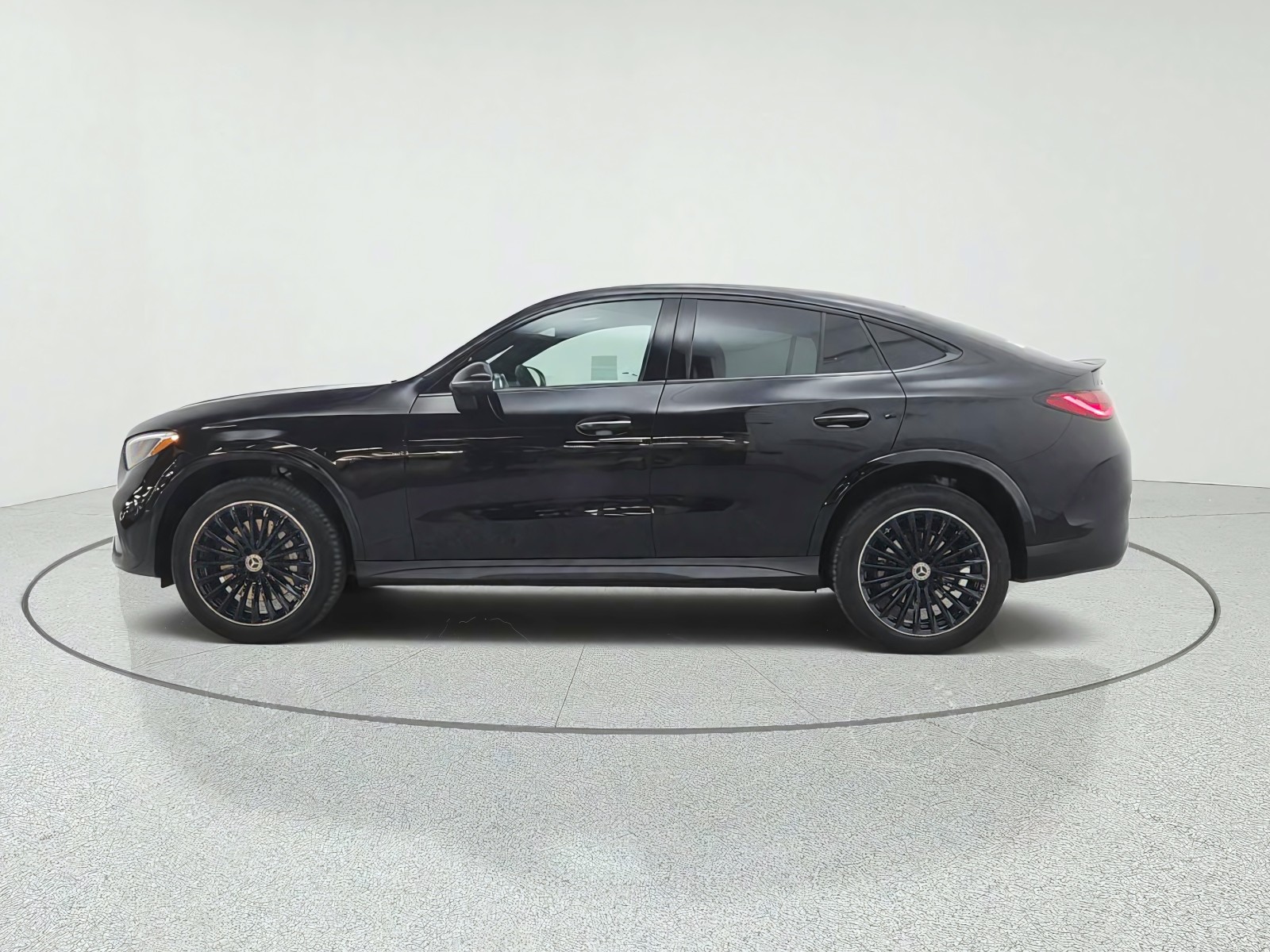 New 2027 Black Mercedes-Benz GLC 300 4MATIC® Coupe image 8
