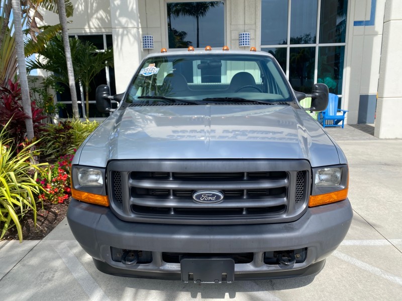 2001 Ford Super Duty F-350 DRW XL 1 OWNER LOW MILES 14,269 in , 