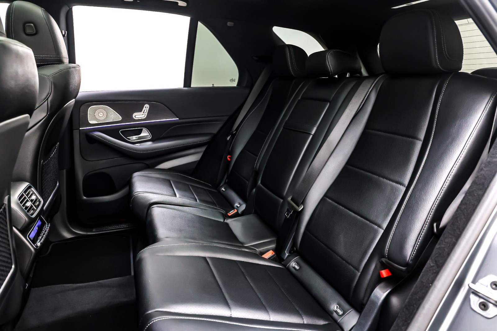 New 2026 Selenite Grey Metallic Mercedes-Benz GLE 350 image 8