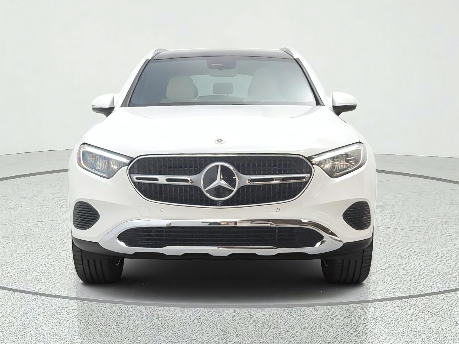 New 2027 Polar White Mercedes-Benz GLC 300 SUV image 2