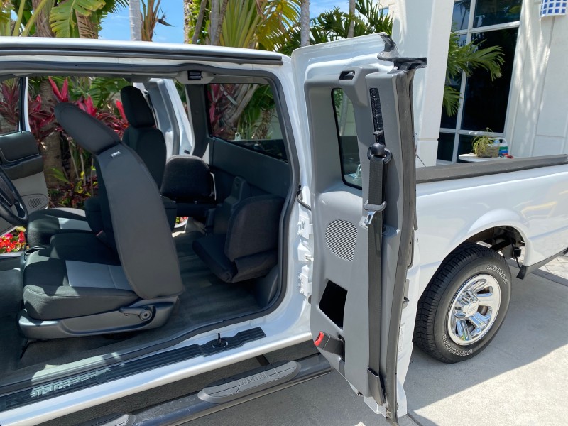 2011 Ford Ranger XLT LOW MILES 44,686 in ,
