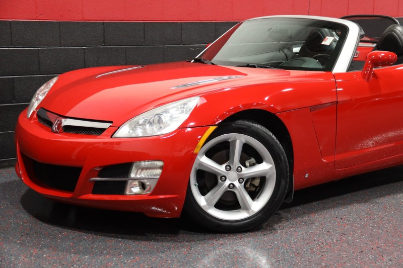 2009 Saturn Sky 2dr Convertible in , 