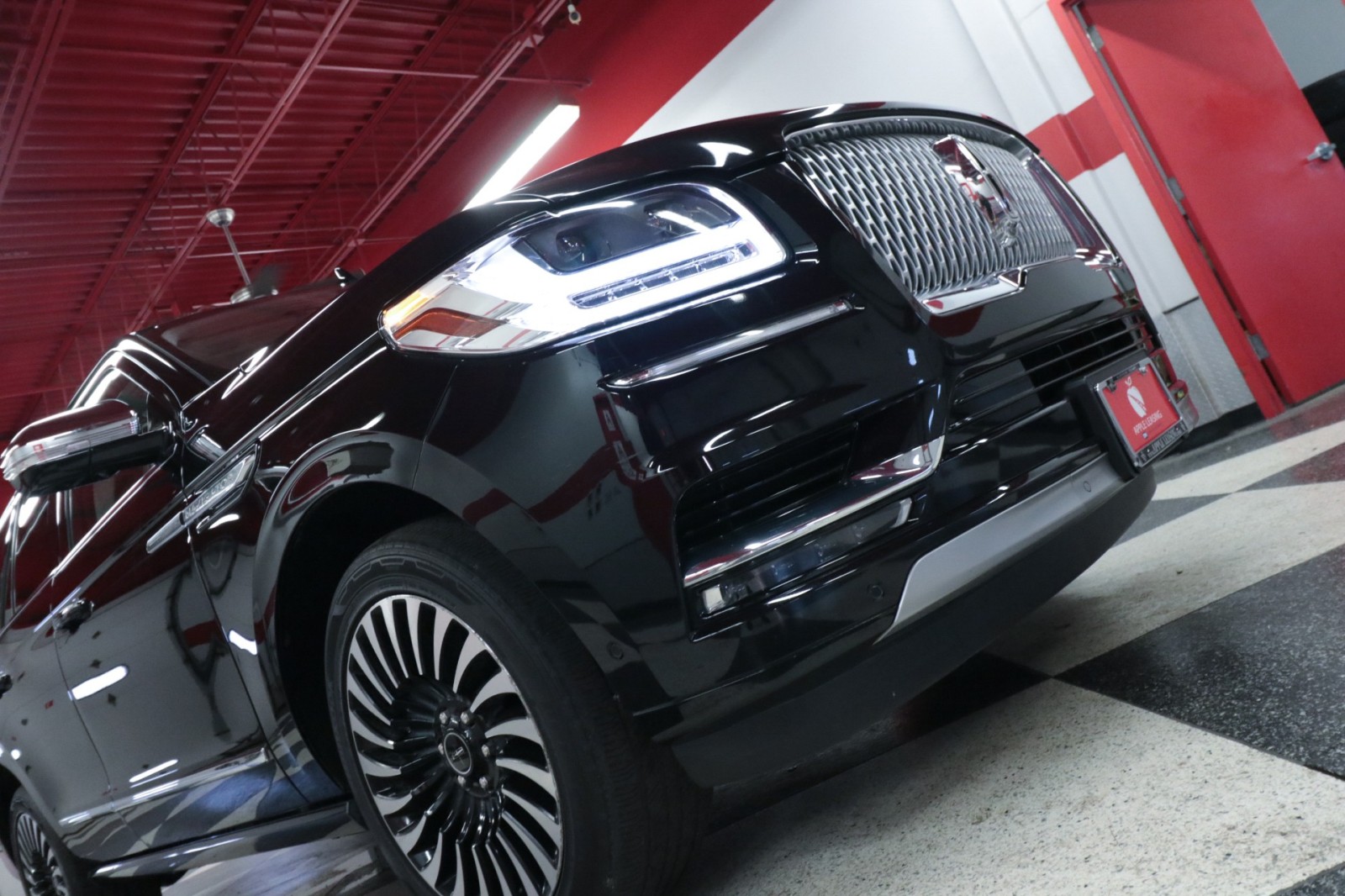 Used Car 2020 Lincoln Navigator  Black Label For Sale Under $50,000 In Austin, Texas