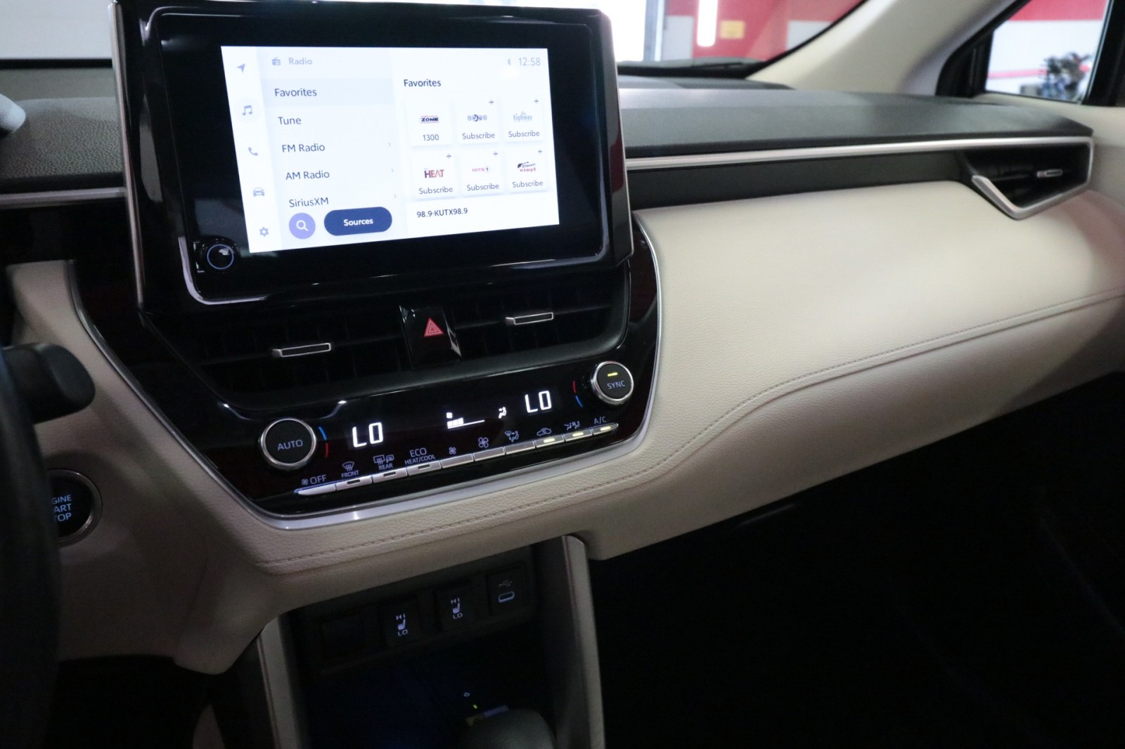 Used Car 2023 Toyota Corolla Cross  Xle For Sale Under $30,000 In Austin, Texas