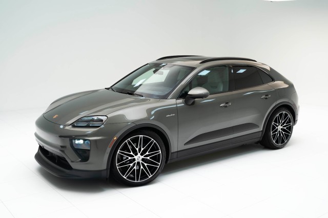 2024  Macan 4 Electric in , 