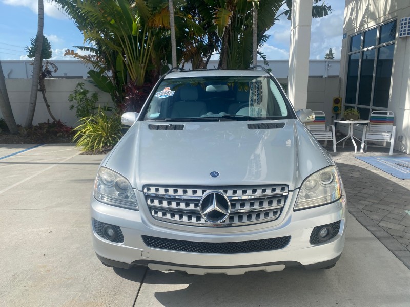 2008 Mercedes-Benz M-Class 3.5L 1 OWNER LOW MILES 48,493 in , 