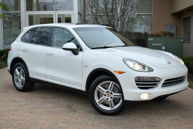 2014 Porsche Cayenne Diesel Platinum Edition 3