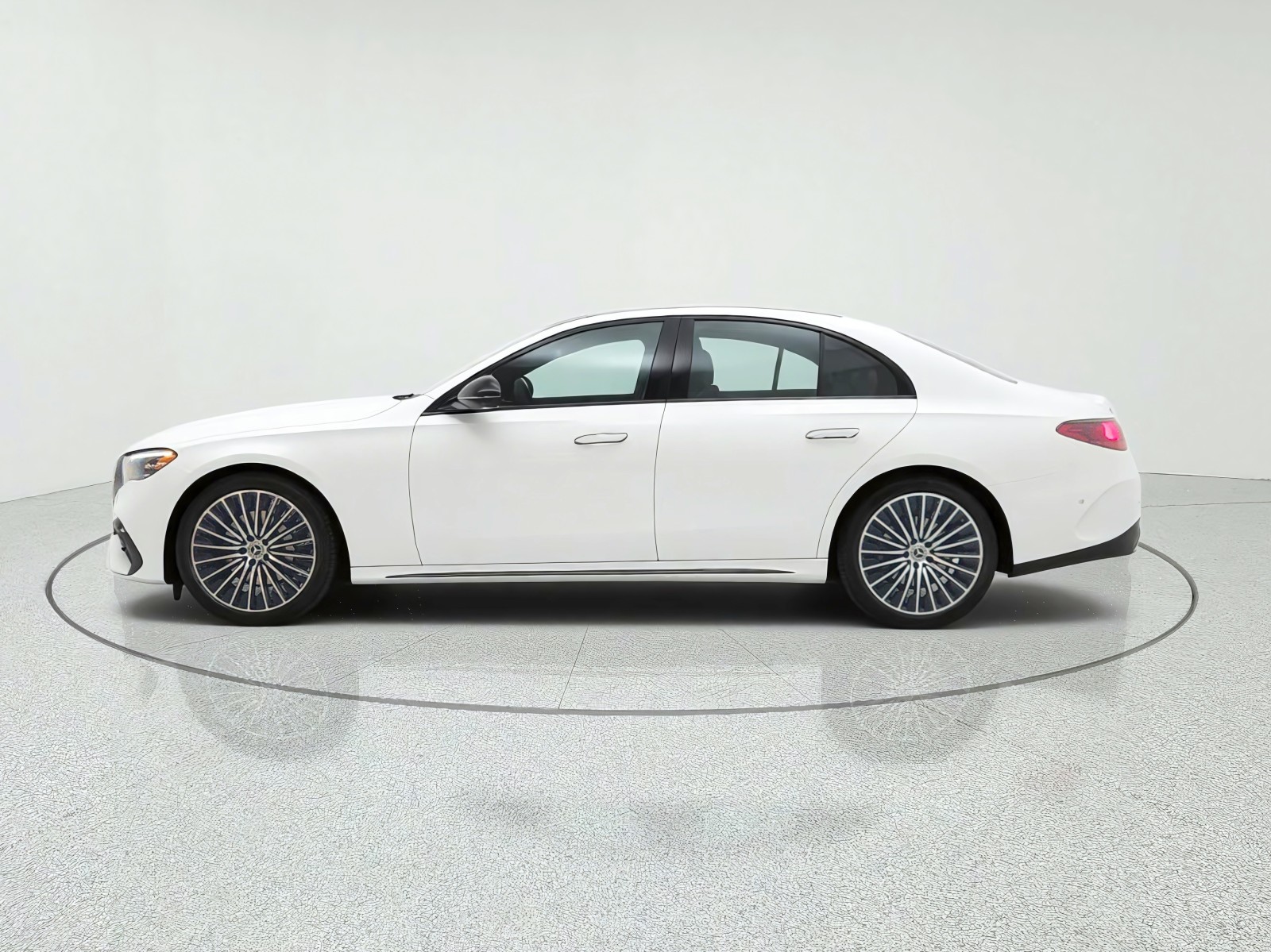 New 2027 Polar White Mercedes-Benz E 350 RWD Sedan image 8