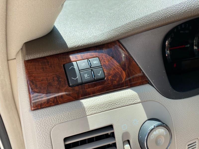 2006 Cadillac DTS LOW MILES 58,287 in , 