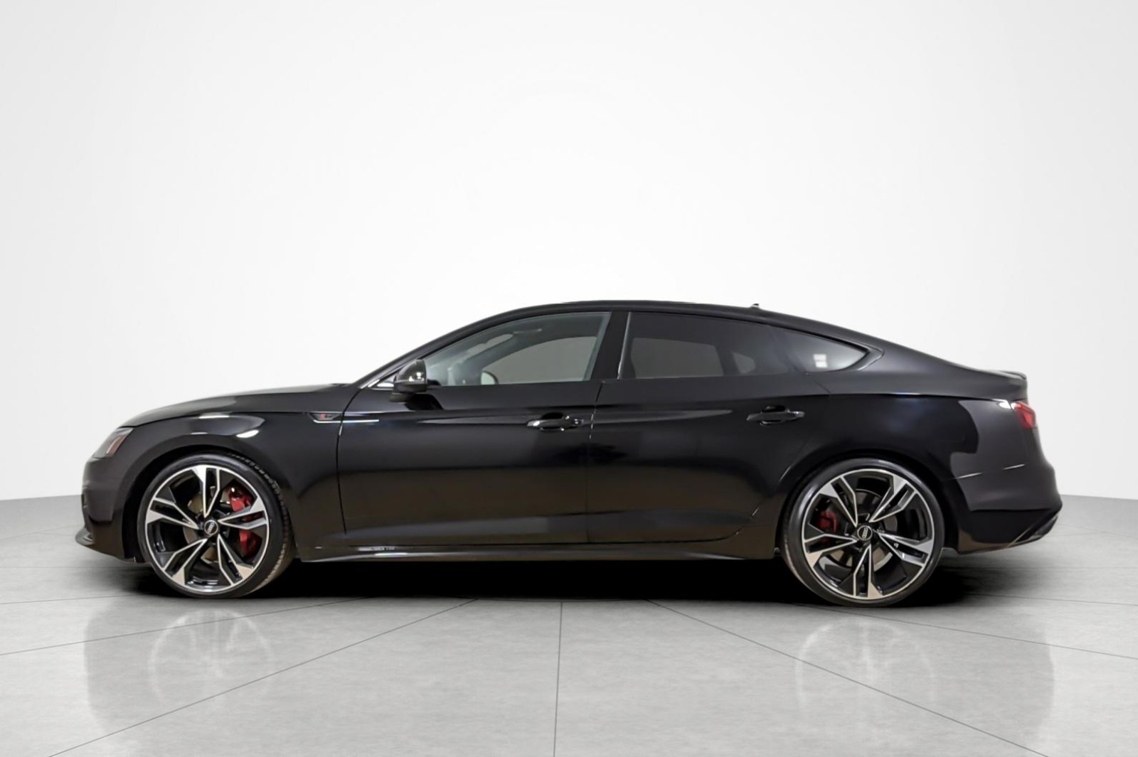 Used 2023 Mythos Black Metallic Audi Premium Plus 3.0 TFSI quattro image 2