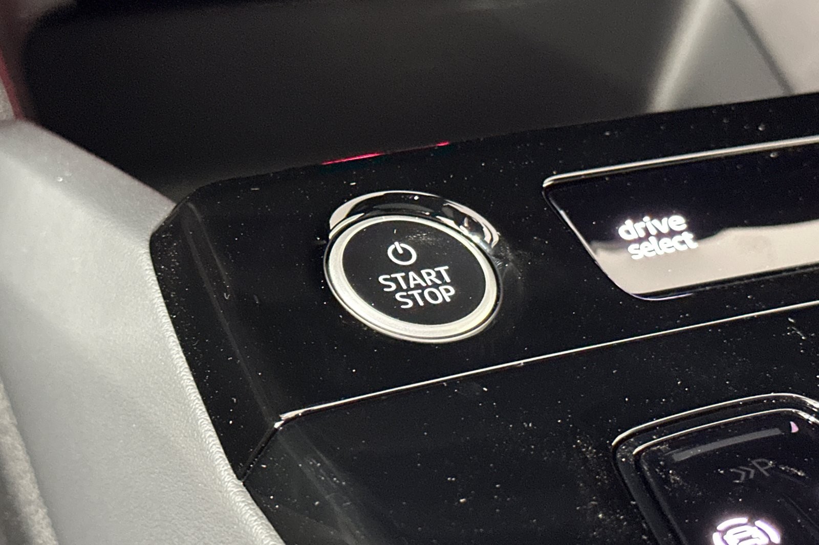New 2027 Magnet Gray Audi Premium Plus quattro image 22
