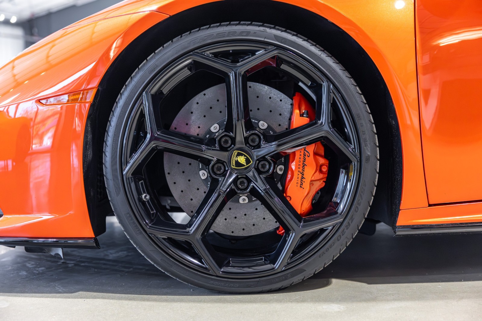 Used Car 2020 Lamborghini Huracan Evo  For Sale Under $290,000 In Boerne, Texas
