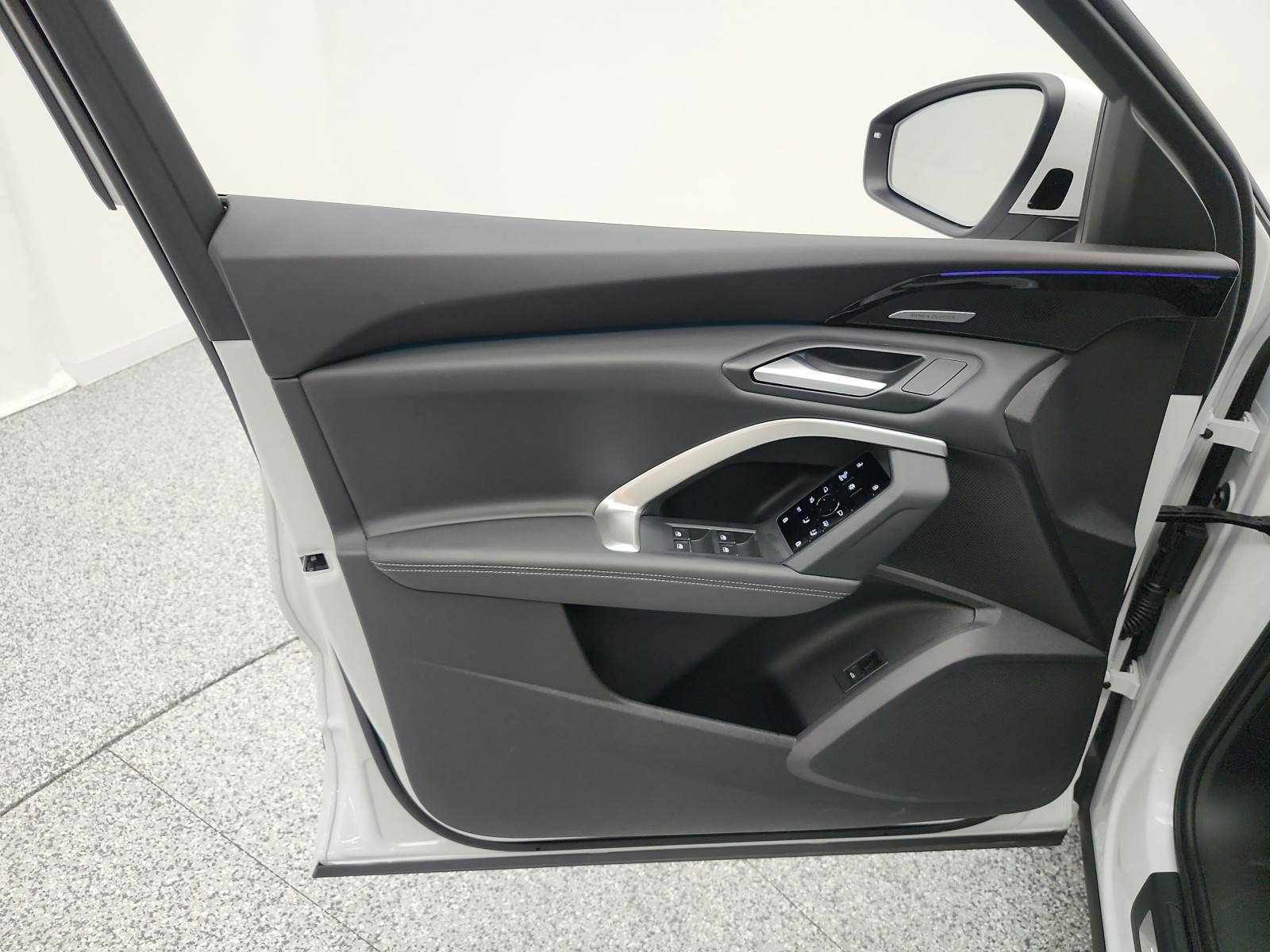 Used 2025 Glacier White Metallic Audi Premium Plus image 15