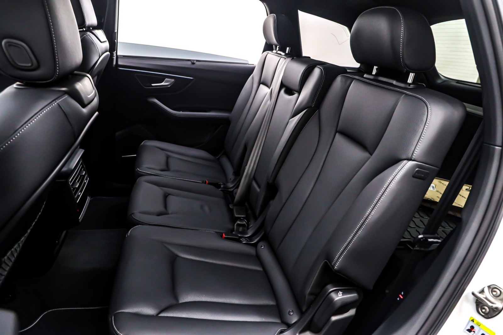 New 2026 Glacier White Metallic Audi Premium Plus 55 quattro image 8