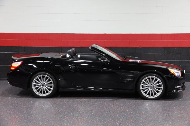 2013 Mercedes-Benz SL550 2dr Convertible in , 